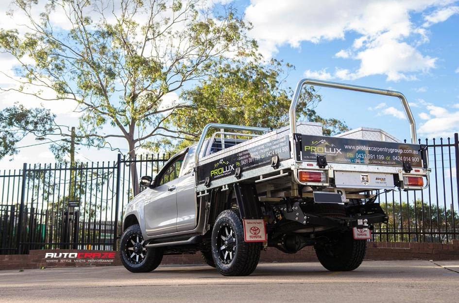 TOYOTA HILUX N80 4WD MAVERICK BLACK MACHINED FACE
